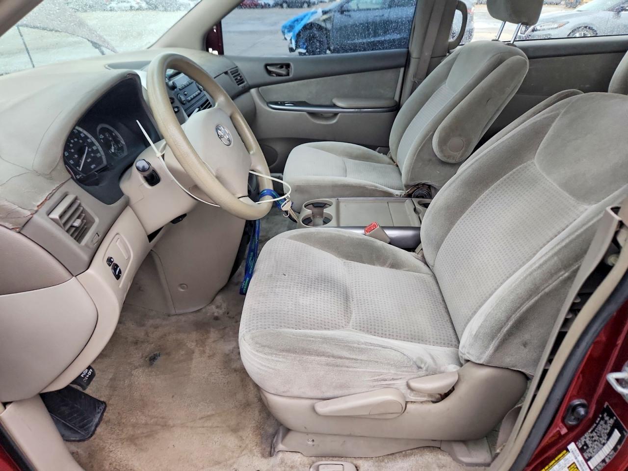 2007 Toyota Sienna Ce - Image 7