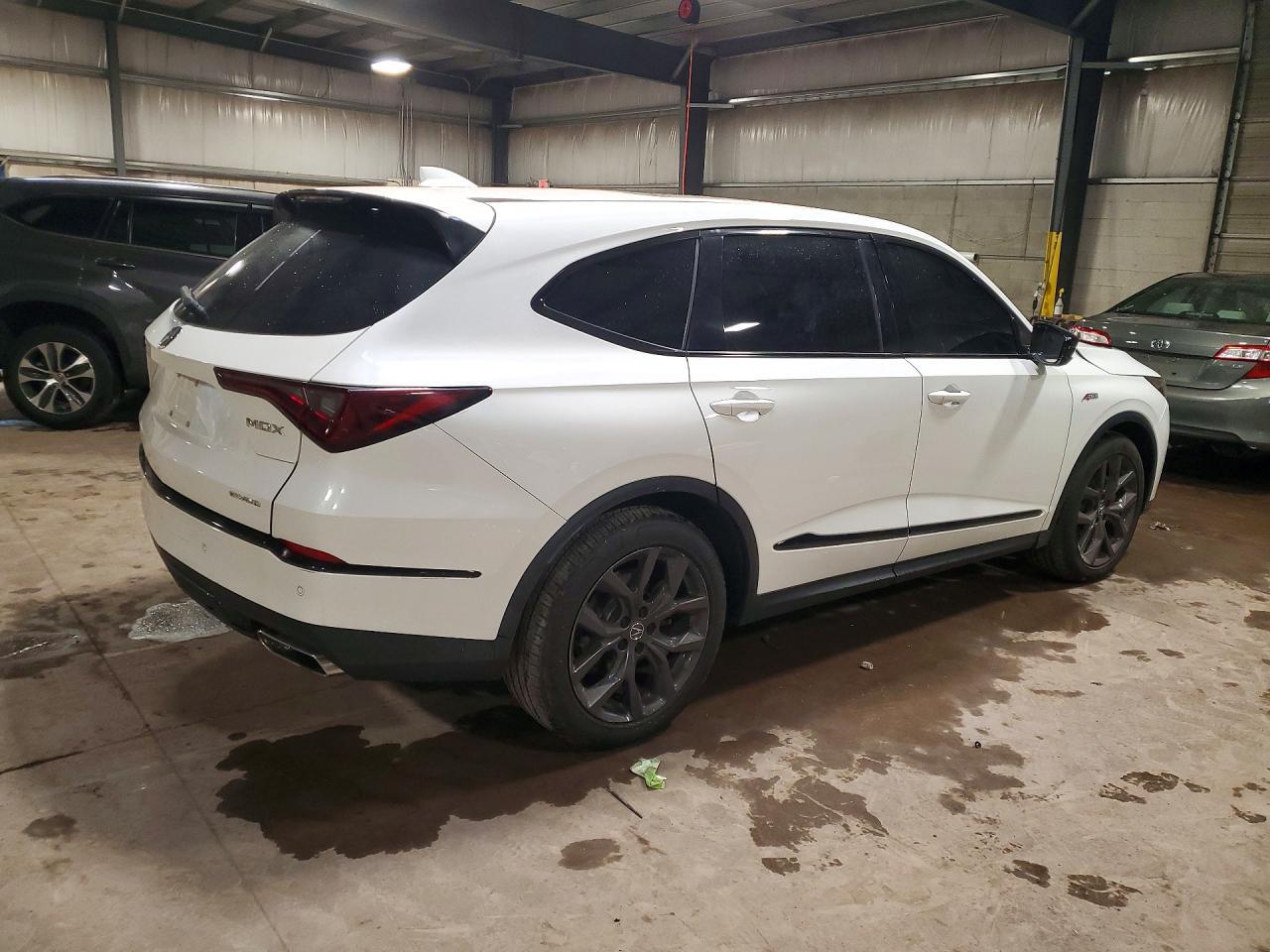 2025 Acura Mdx A-Spec - Image 3
