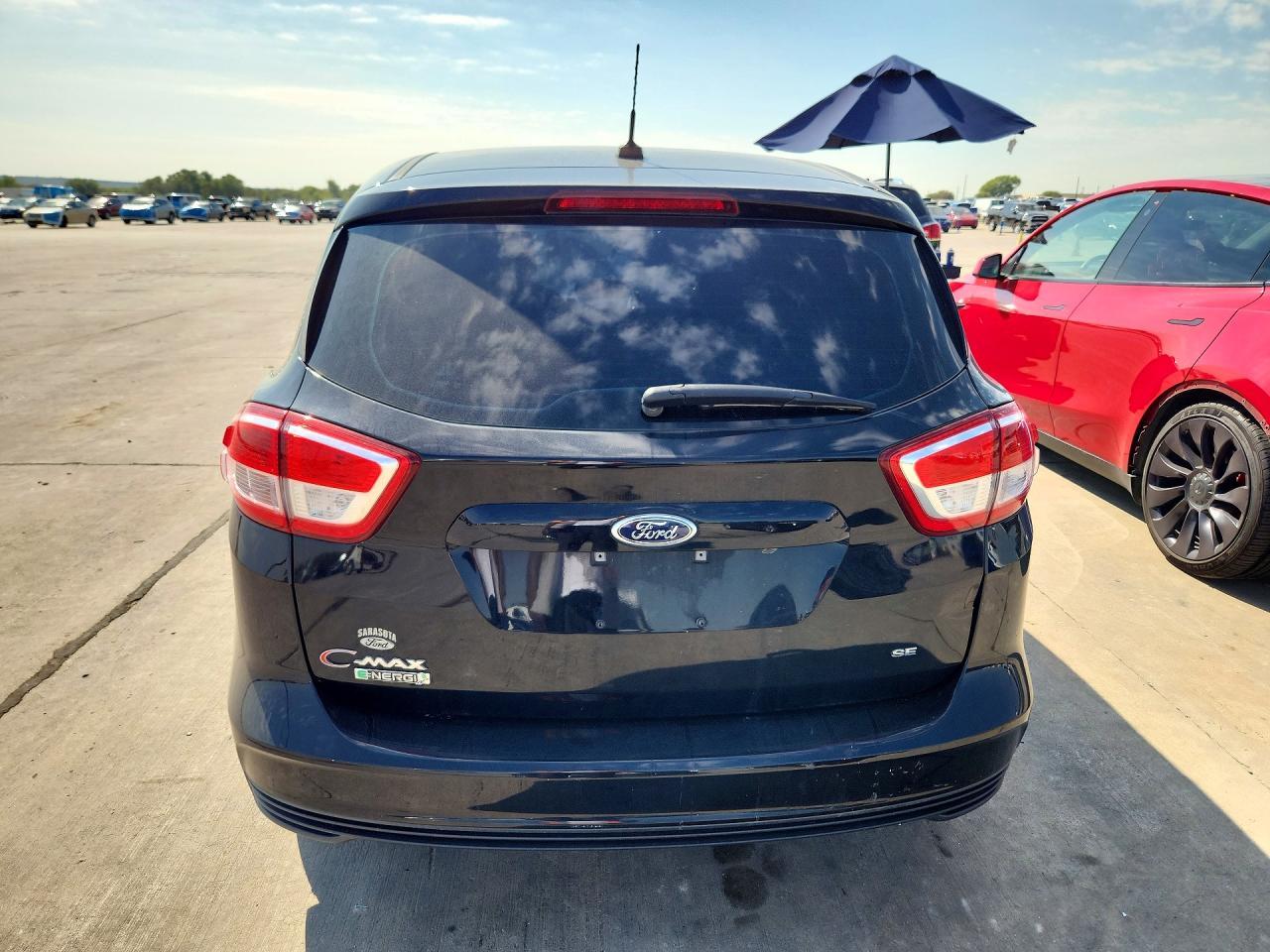 2017 Ford C-Max Se - Фото 6