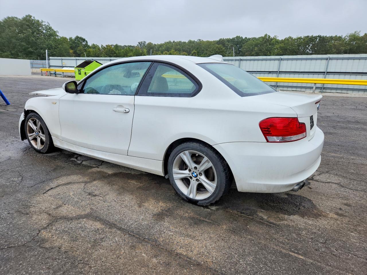 2011 BMW 128 I - Фото 2
