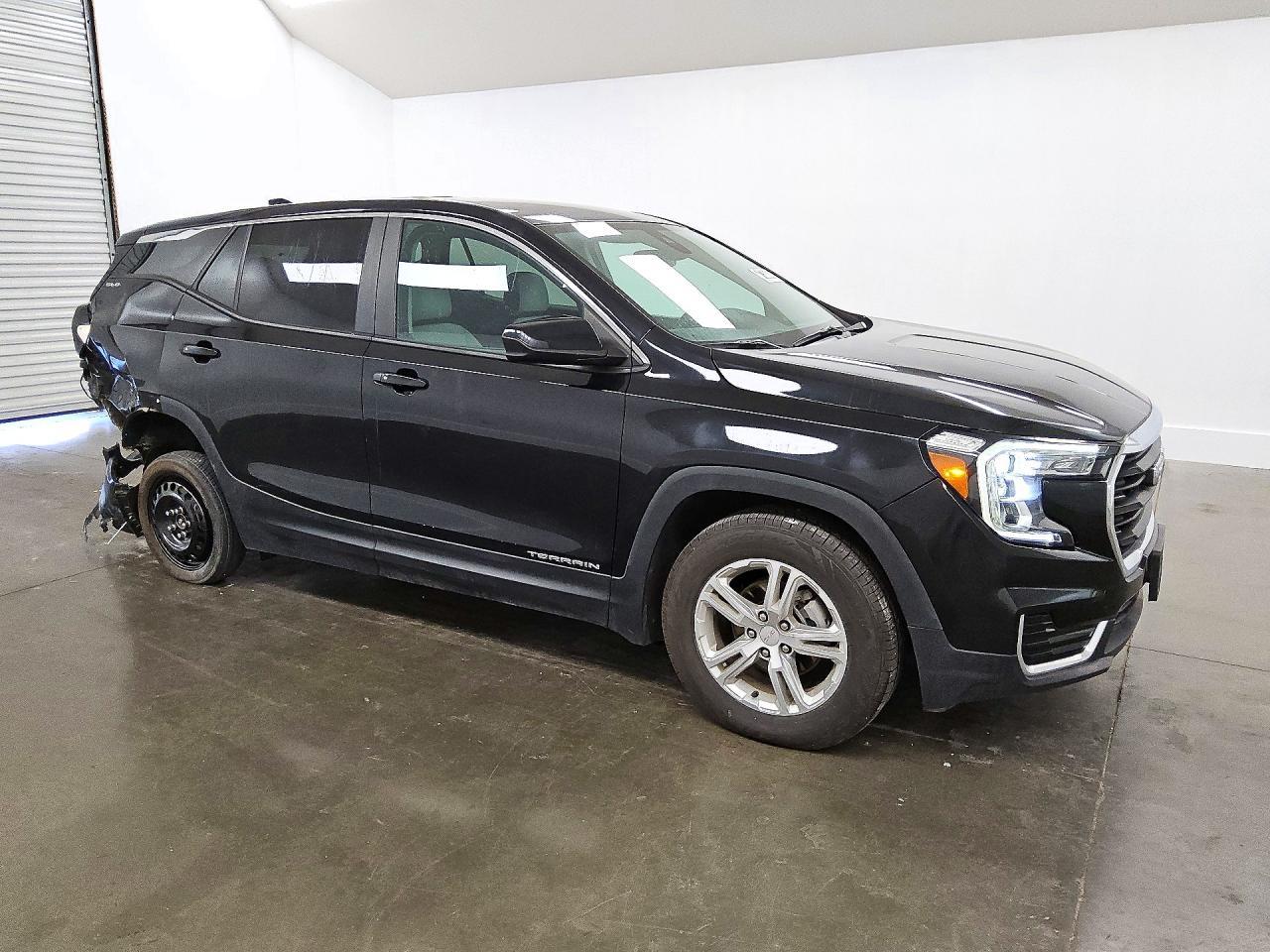 2022 GMC Terrain Sle - Image 4