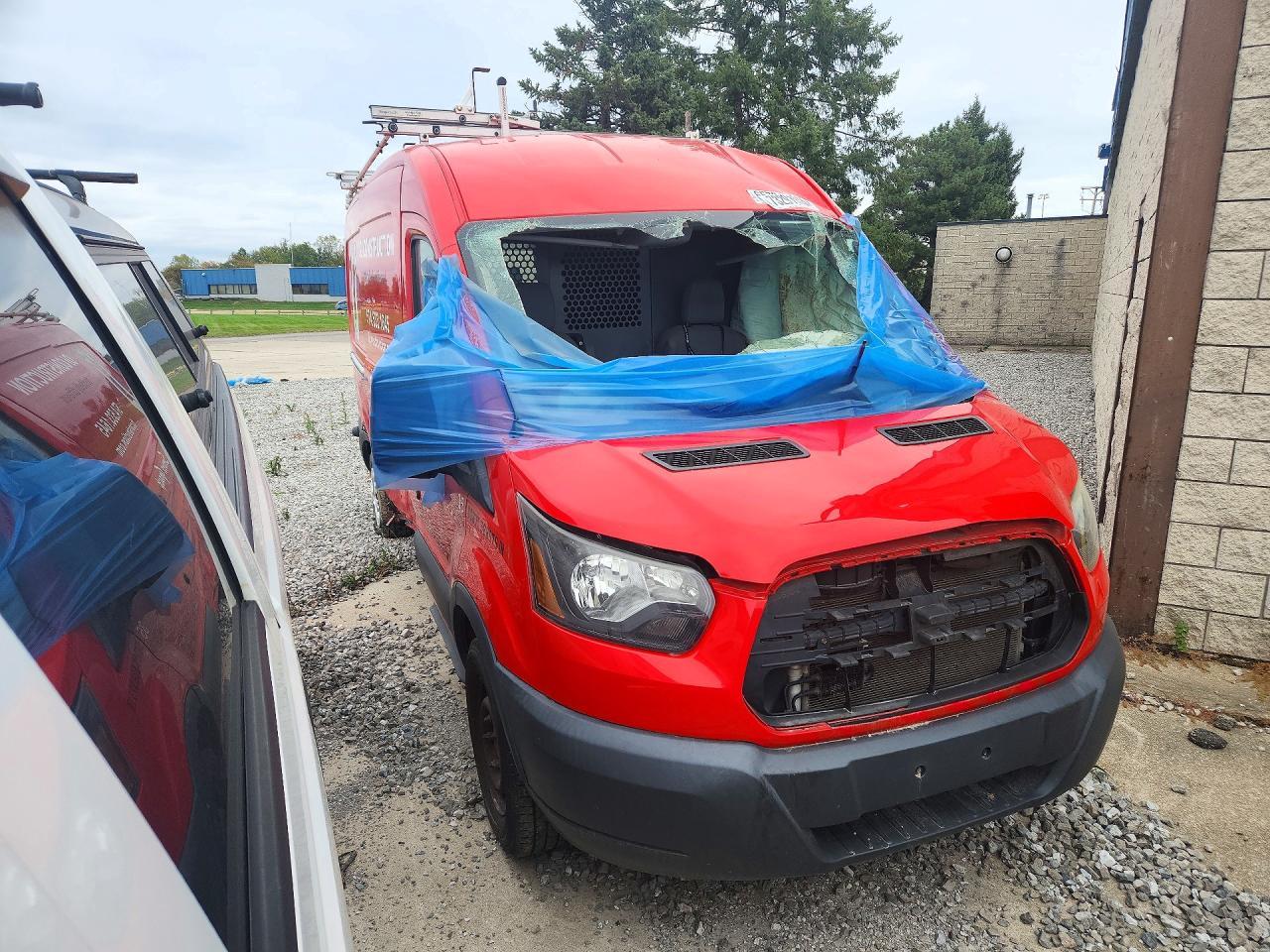 2017 Ford Transit T-250 - Фото 4
