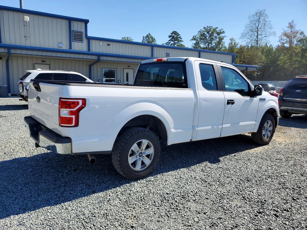 2020 Ford F150 Super Cab - Image 3