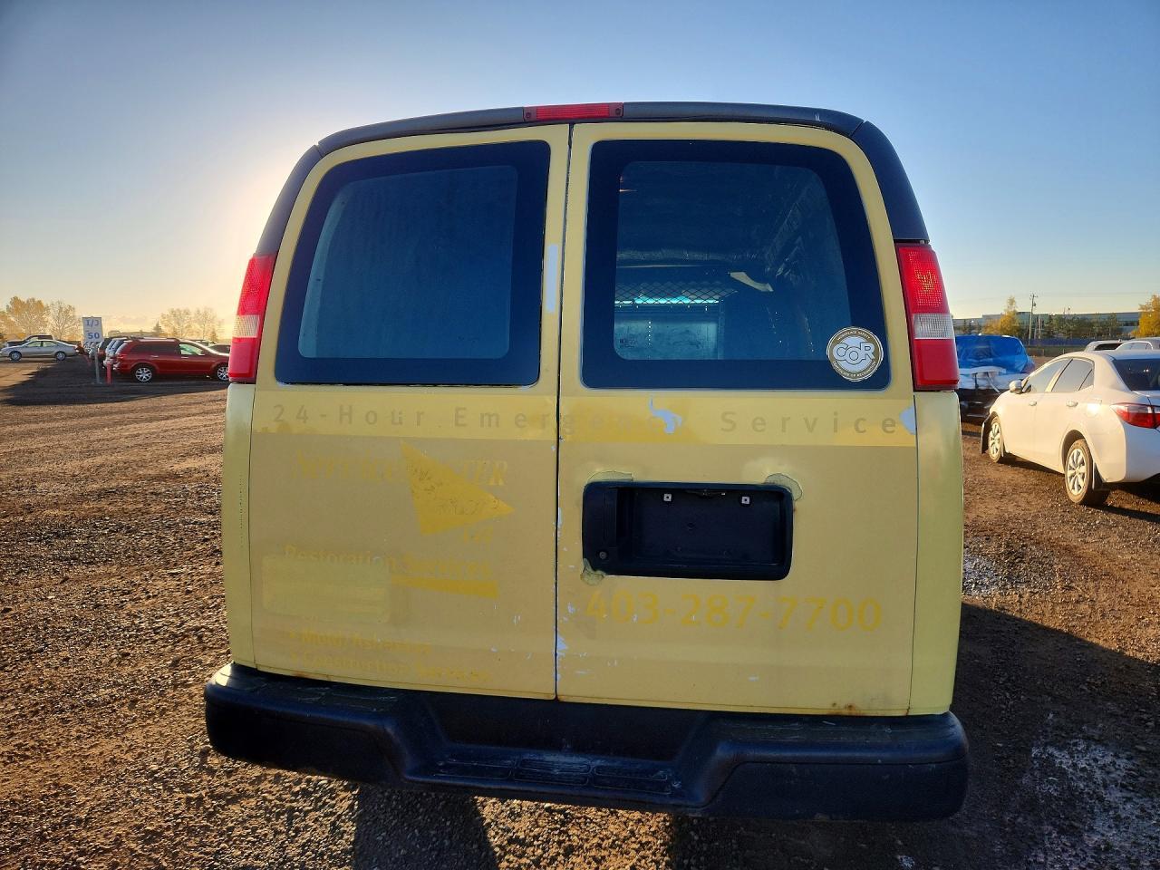 2011 Chevrolet Express G2500 - Image 6