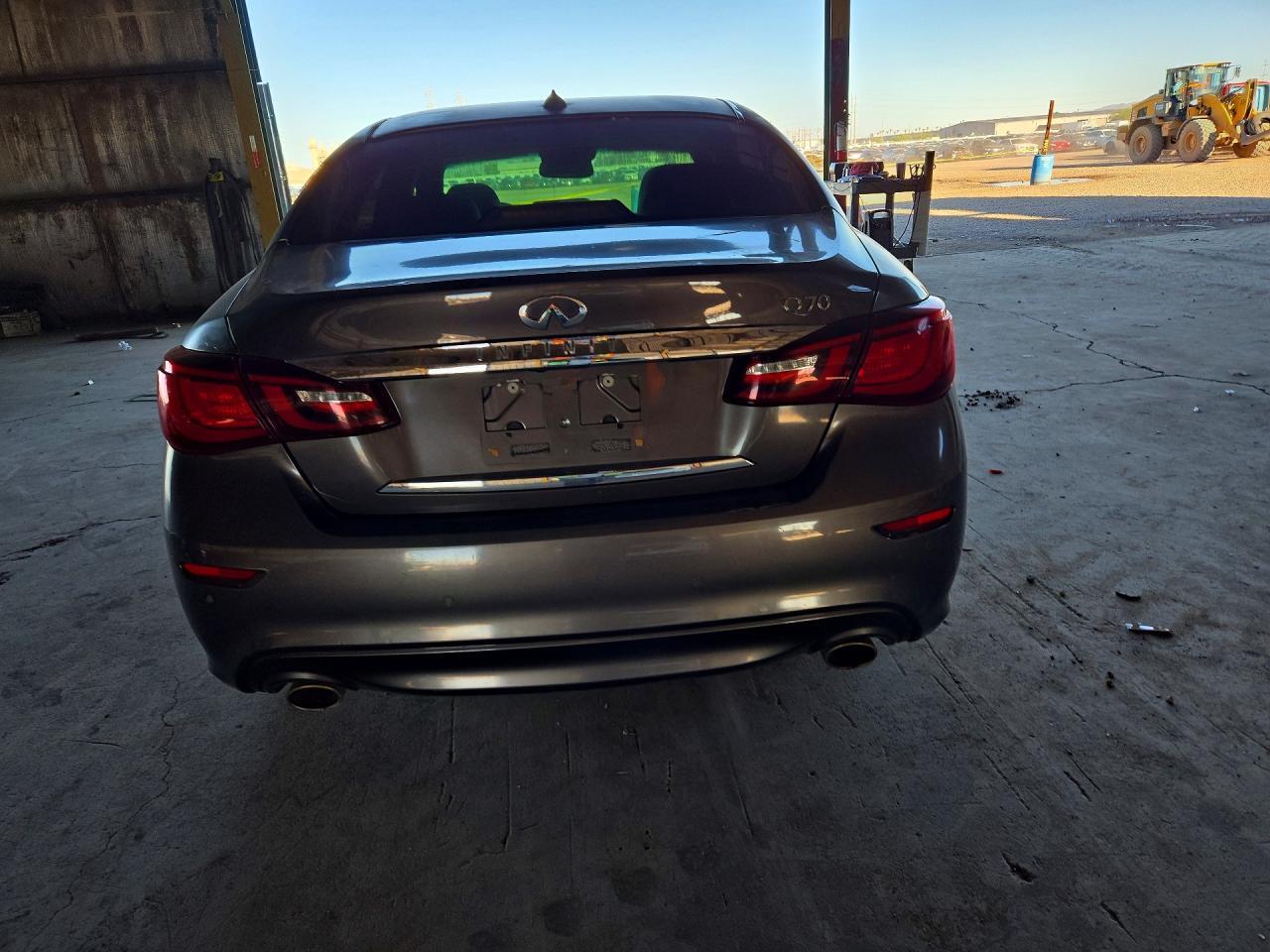2017 Infiniti Q70 3.7 - Фото 6