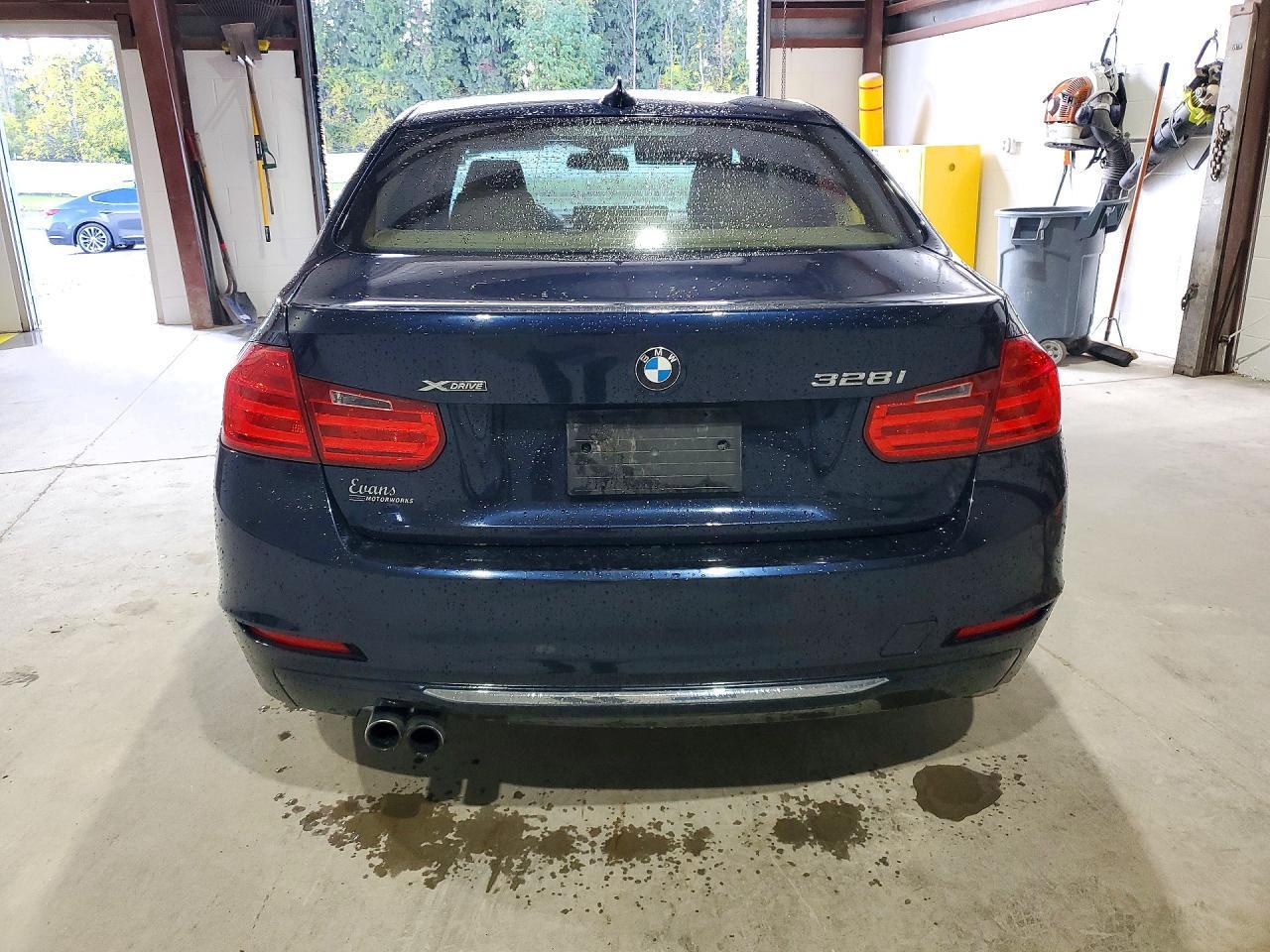 2013 BMW 328 Xi - Фото 6