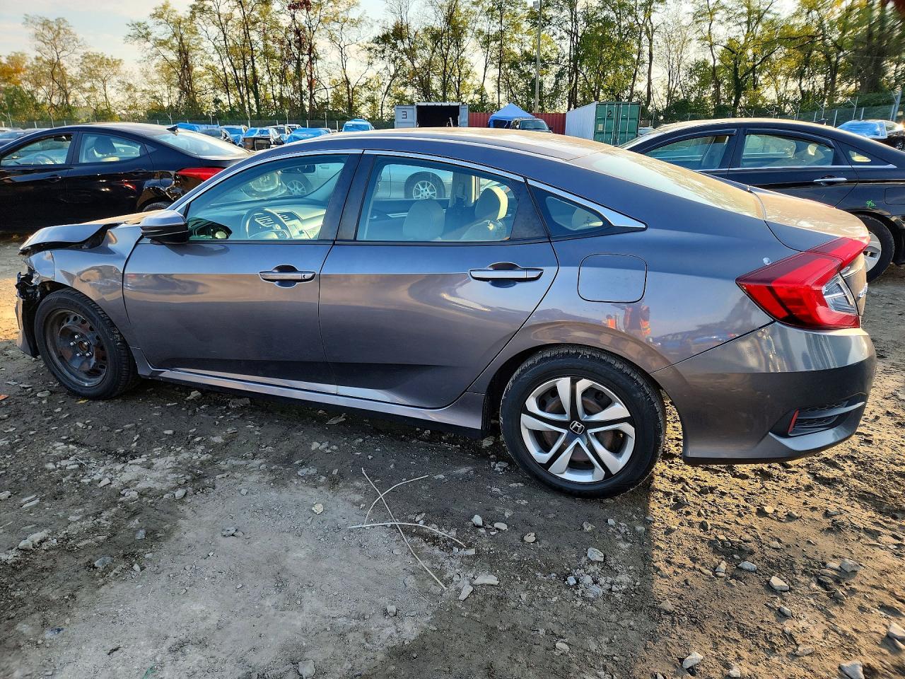 2016 Honda Civic Lx - Фото 2