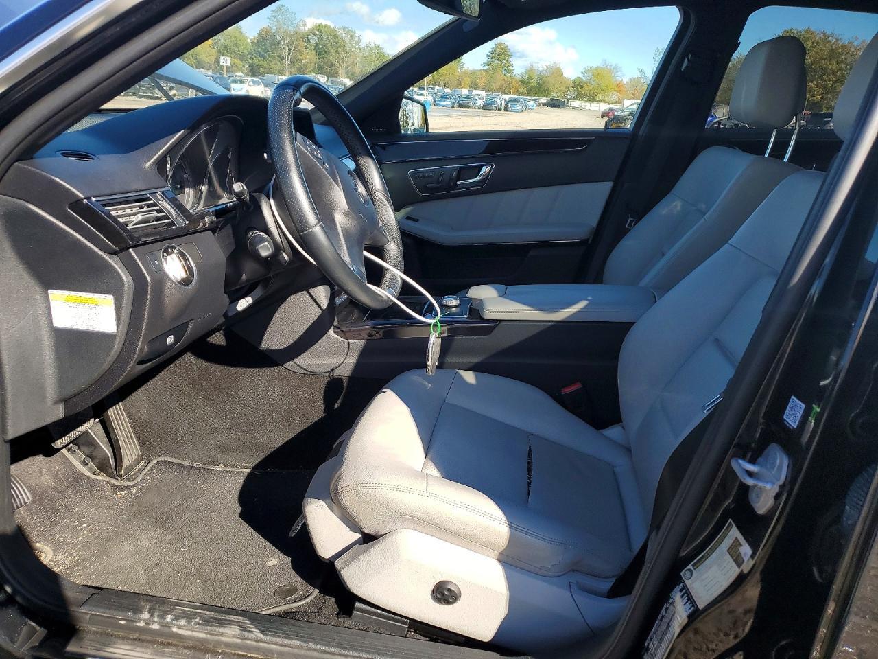 2011 Mercedes-Benz E 350 4Matic - Фото 7