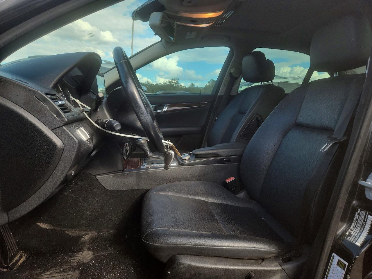 2009 Mercedes-Benz C 300 - Фото 7