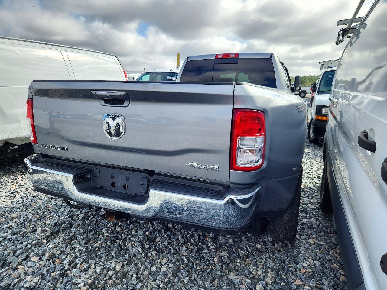 2020 Ram 3500 Tradesman - Фото 3
