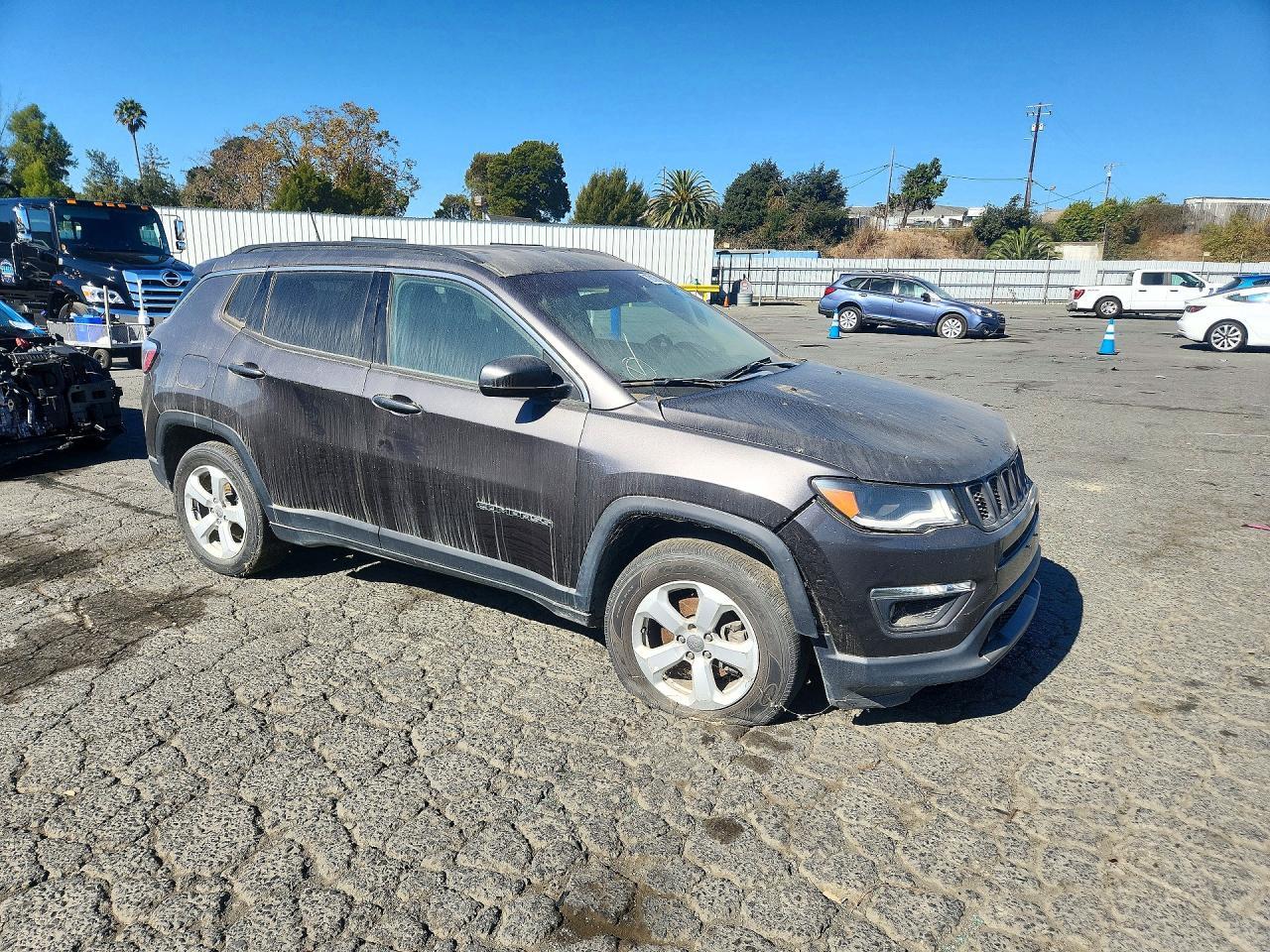2020 Jeep Compass Latitude - Image 4