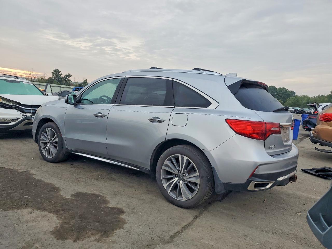 2017 Acura Mdx Technology - Image 2