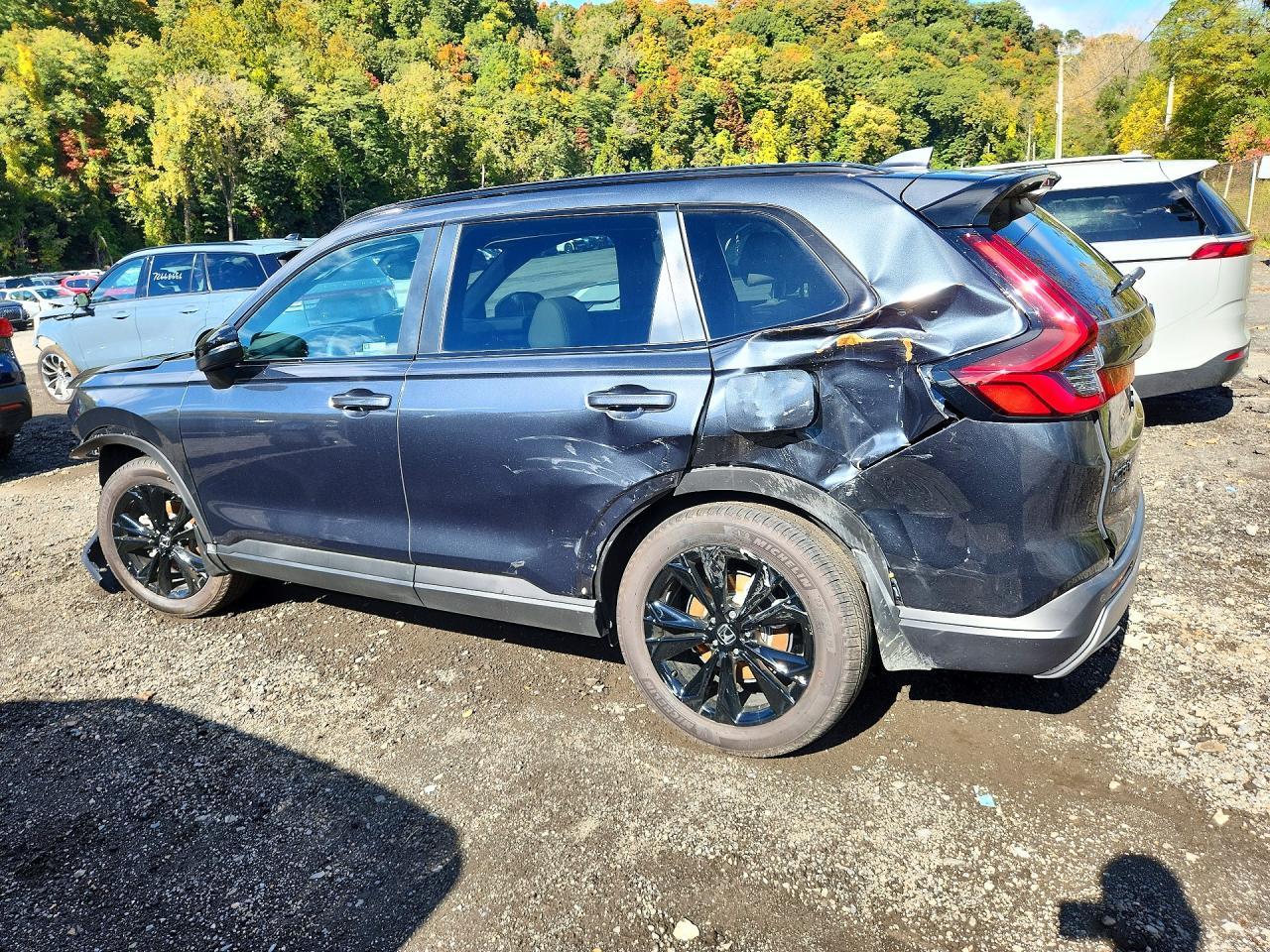 2026 Honda Cr-V Sport Touring - Image 2