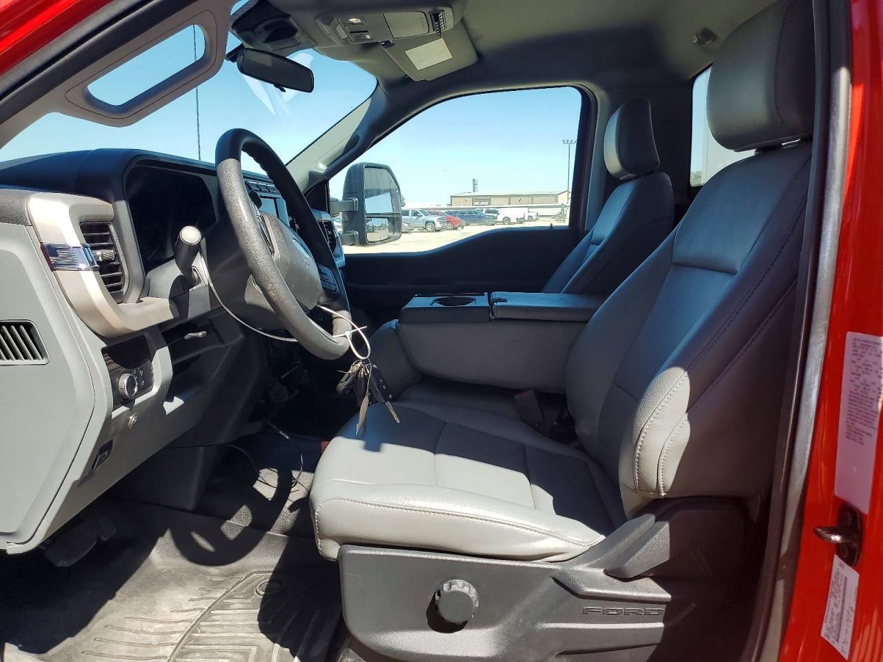 2024 Ford F550 Super Duty Dump Truck - Фото 7