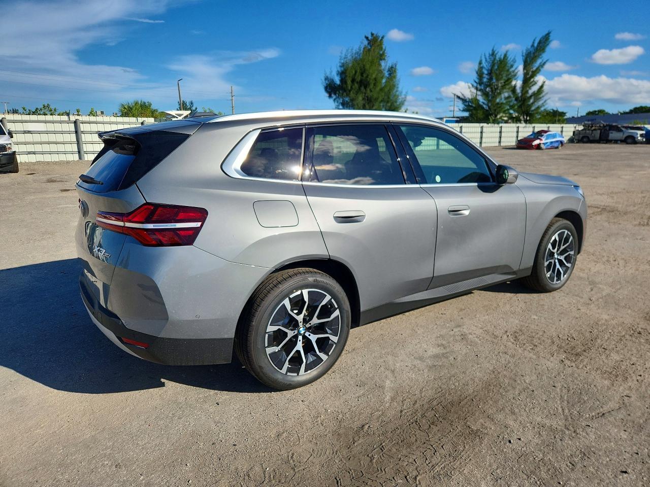 2026 BMW X3 30 xDrive - Фото 3