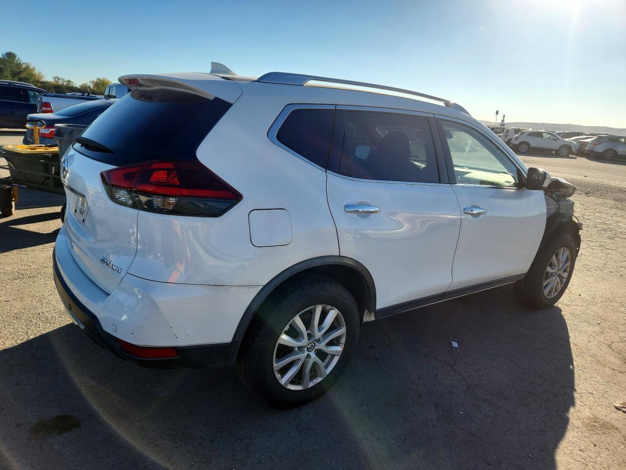2019 Nissan Rogue Sv - Фото 3