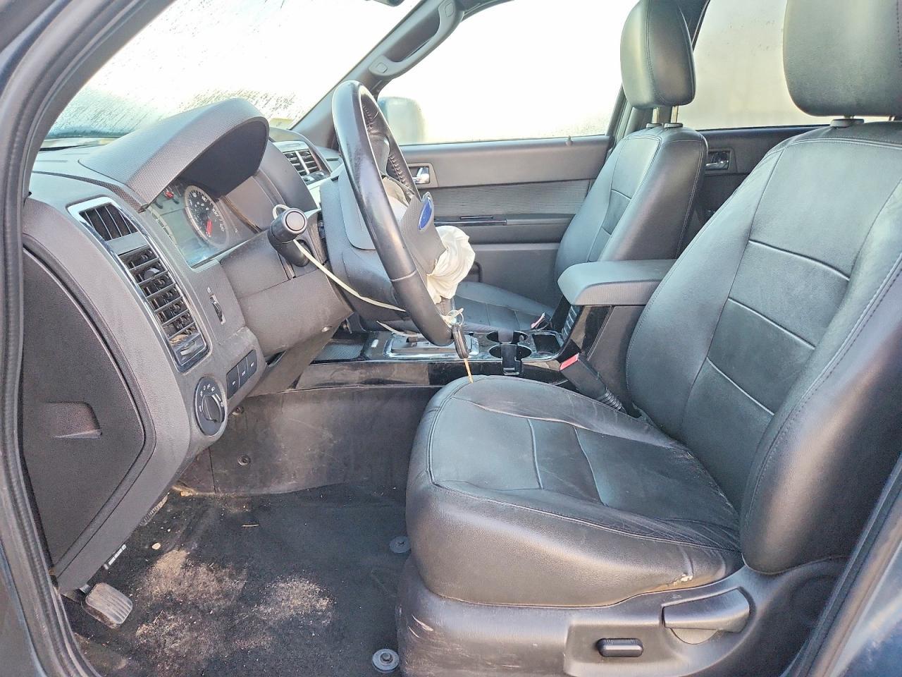 2011 Ford Escape Limited - Image 7