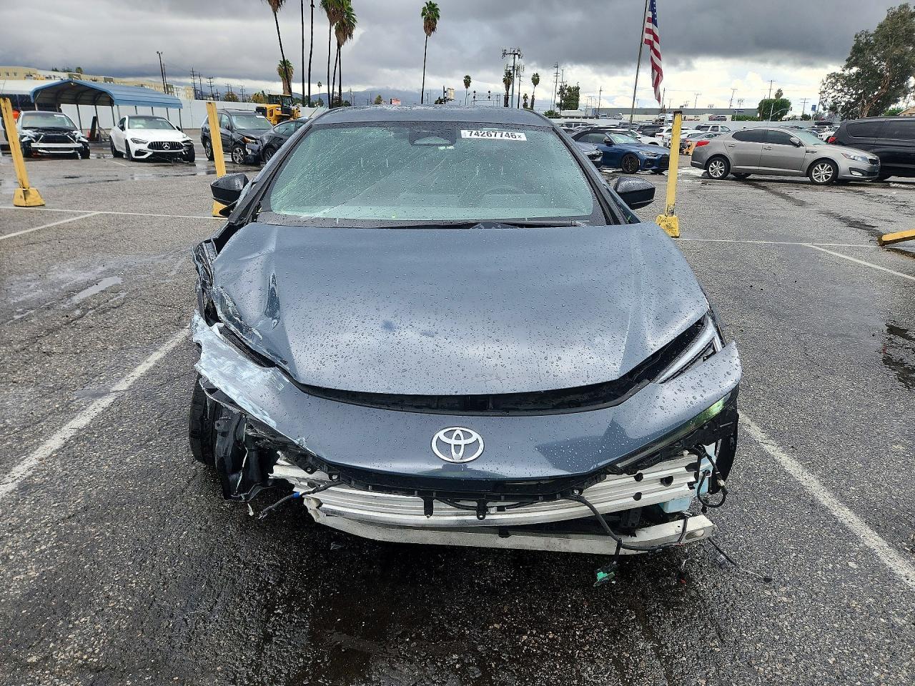 2023 Toyota Prius Le - Image 5