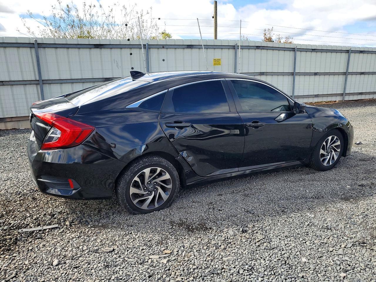 2018 Honda Civic Ex - Фото 3