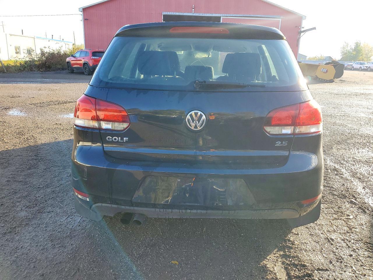2013 Volkswagen Golf - Image 6