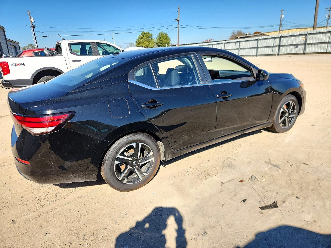 2025 Nissan Sentra Sv - Image 3