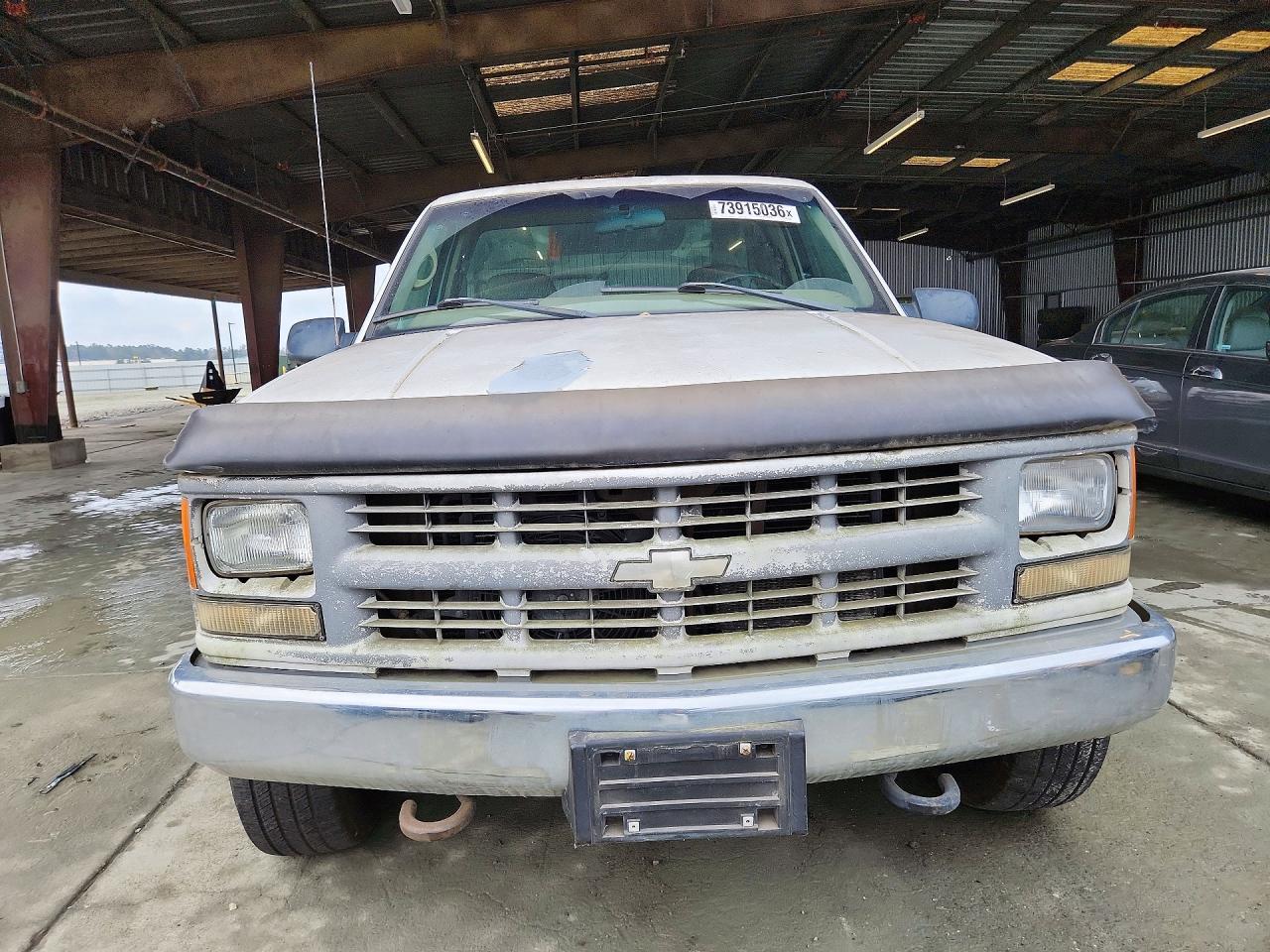 1999 Chevrolet Gmt-400 K2500 - Image 5