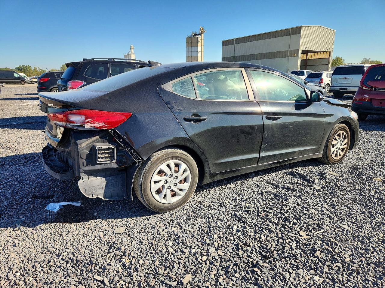 2017 Hyundai Elantra Se - Фото 3