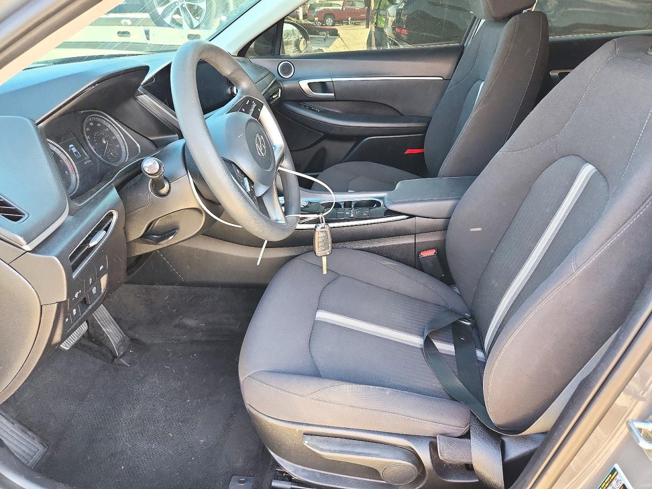 2022 Hyundai Sonata Se - Image 7