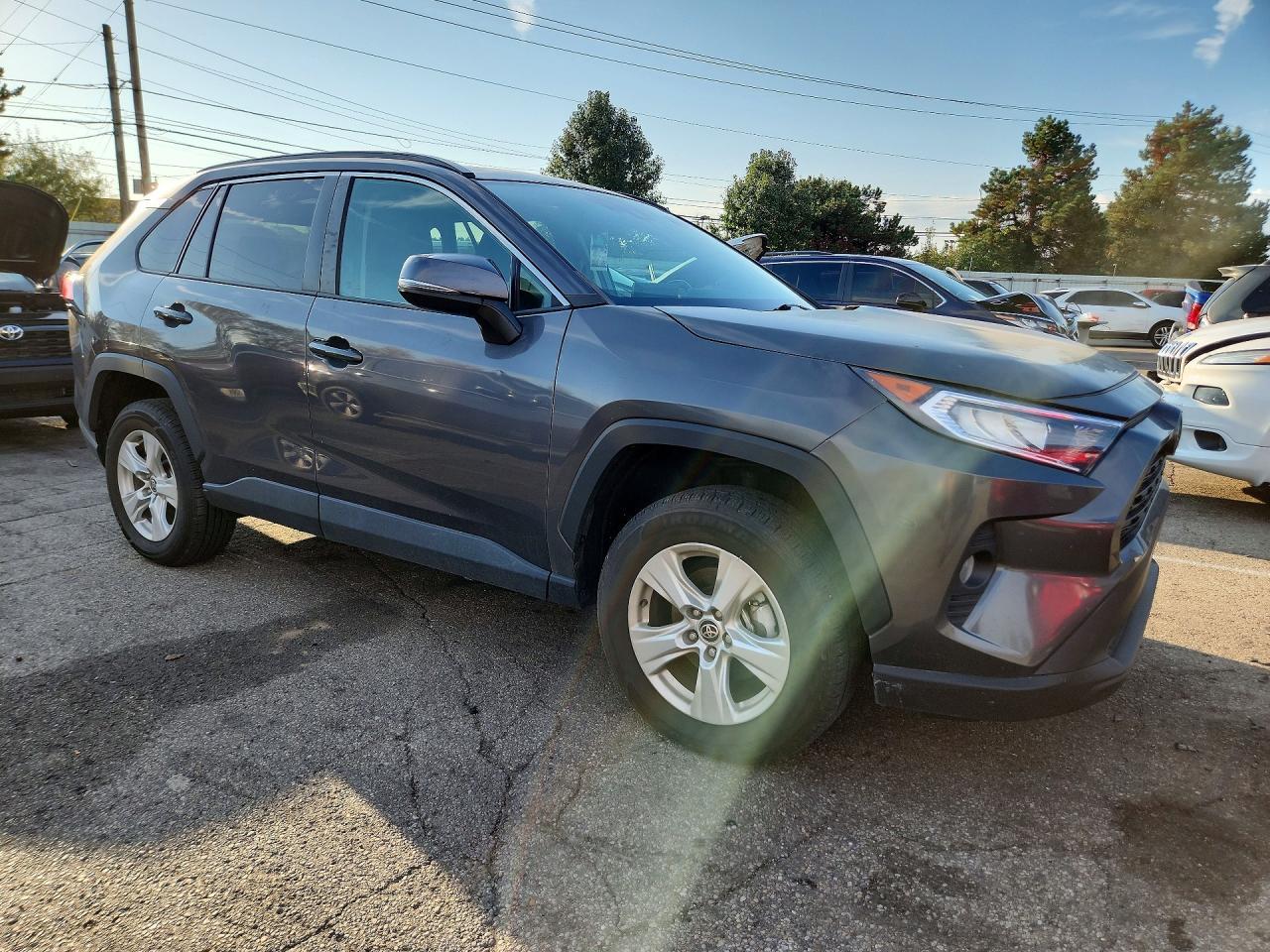 2021 Toyota Rav4 Xle - Image 4