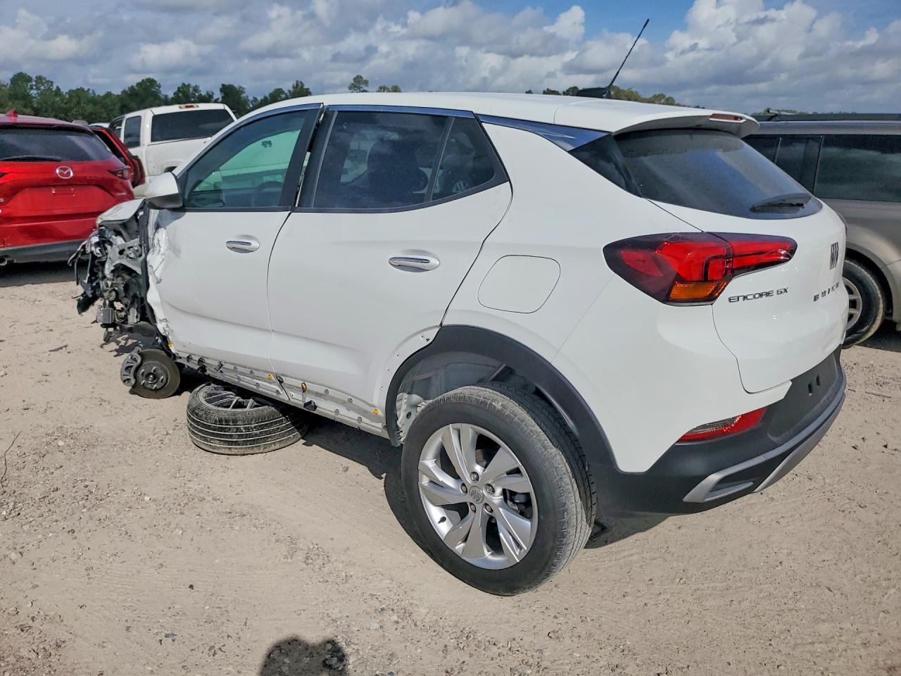 2026 Buick Encore Gx Preferred - Фото 2