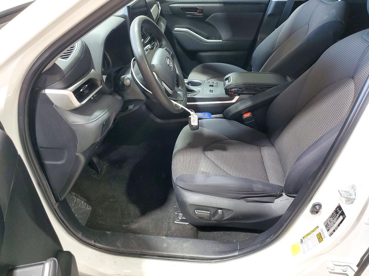 2023 Toyota Highlander L - Фото 7