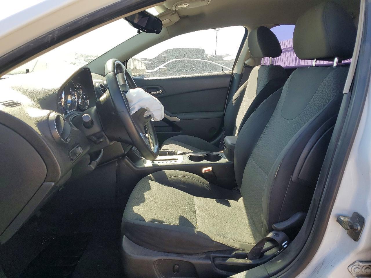 2010 Pontiac G6 - Фото 7