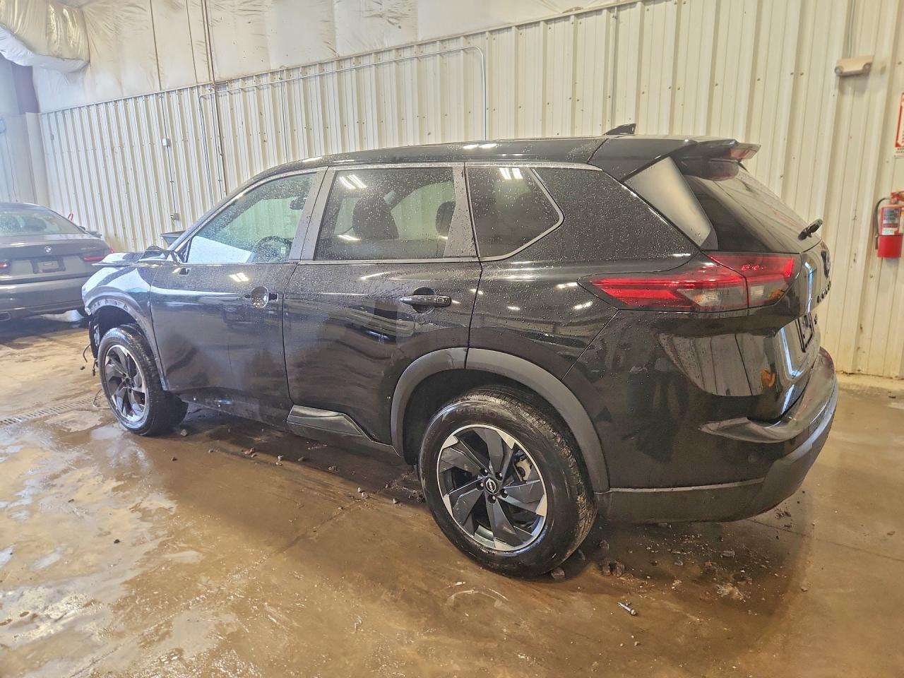 2024 Nissan Rogue Sv - Фото 2