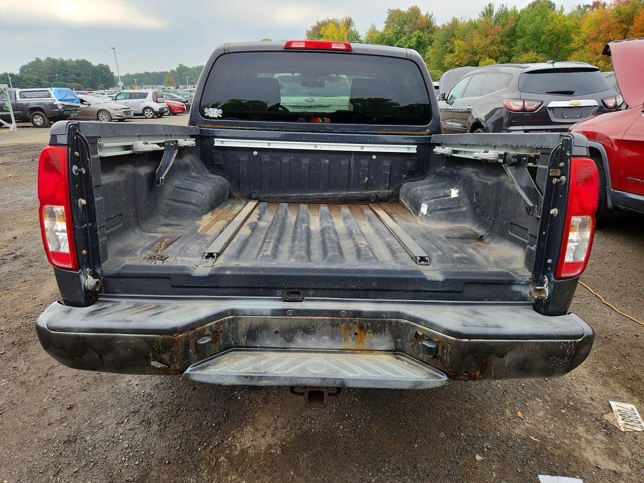 2010 Nissan Frontier Se V6 - Image 6