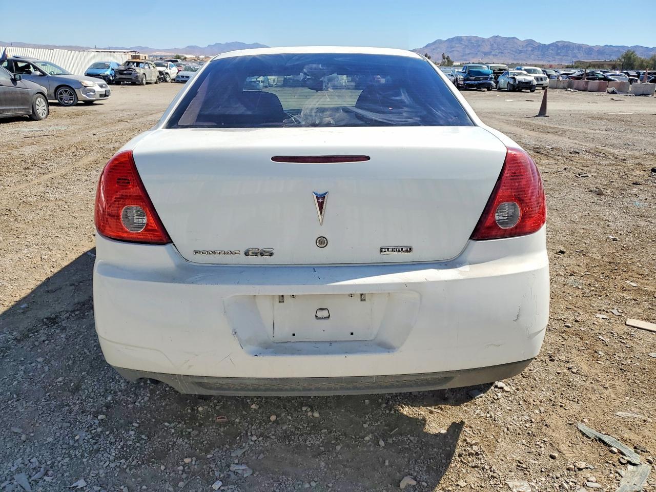 2010 Pontiac G6 - Фото 6