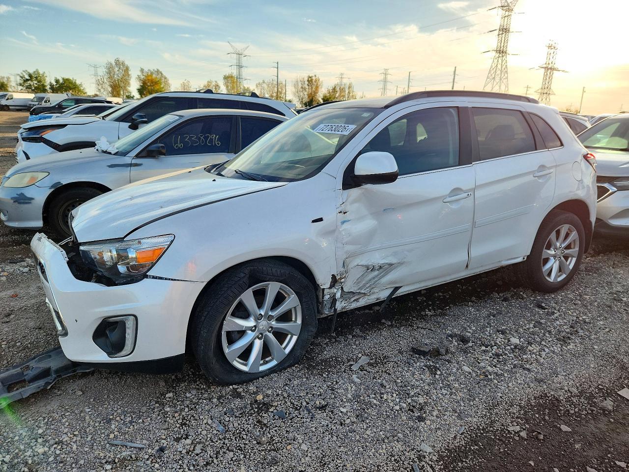 2015 Mitsubishi Outlander Max 650