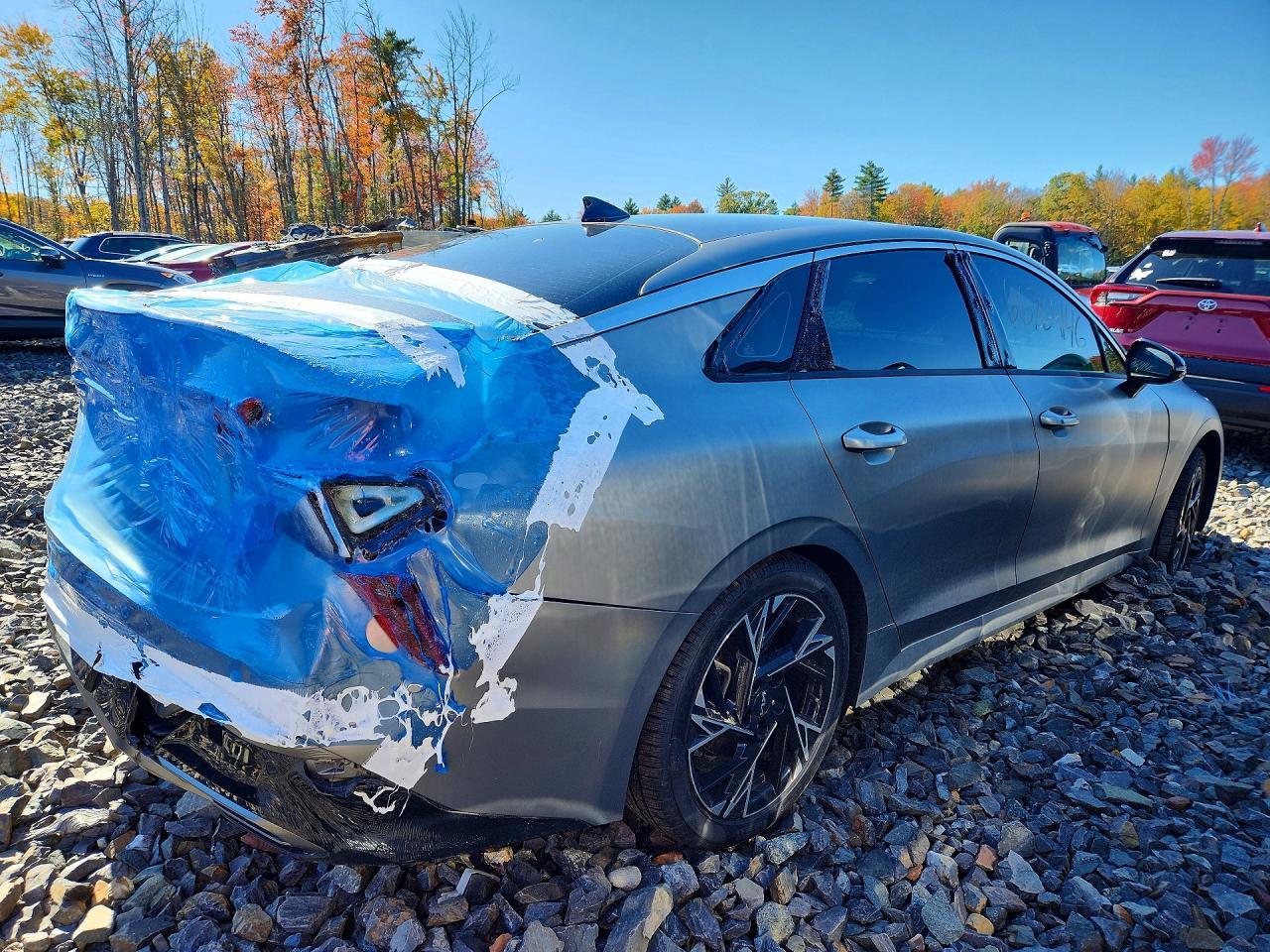 2025 Kia K5 Gt Line - Image 3