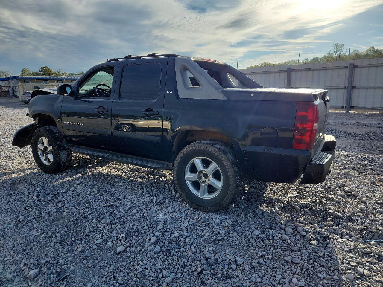 2007 Chevrolet Avalanche K1500 - Фото 2