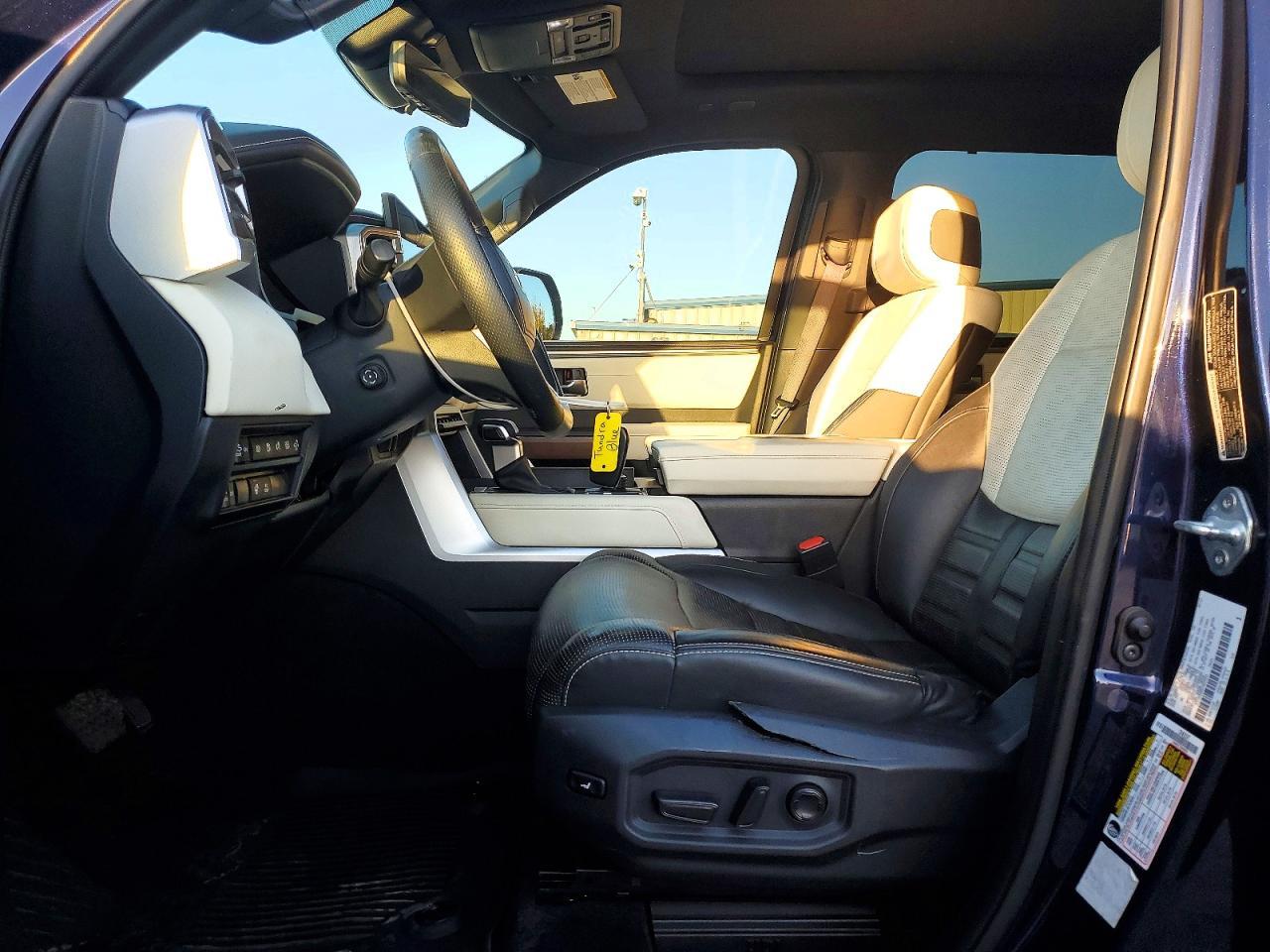 2023 Toyota Tundra Crewmax Capstone - Фото 7