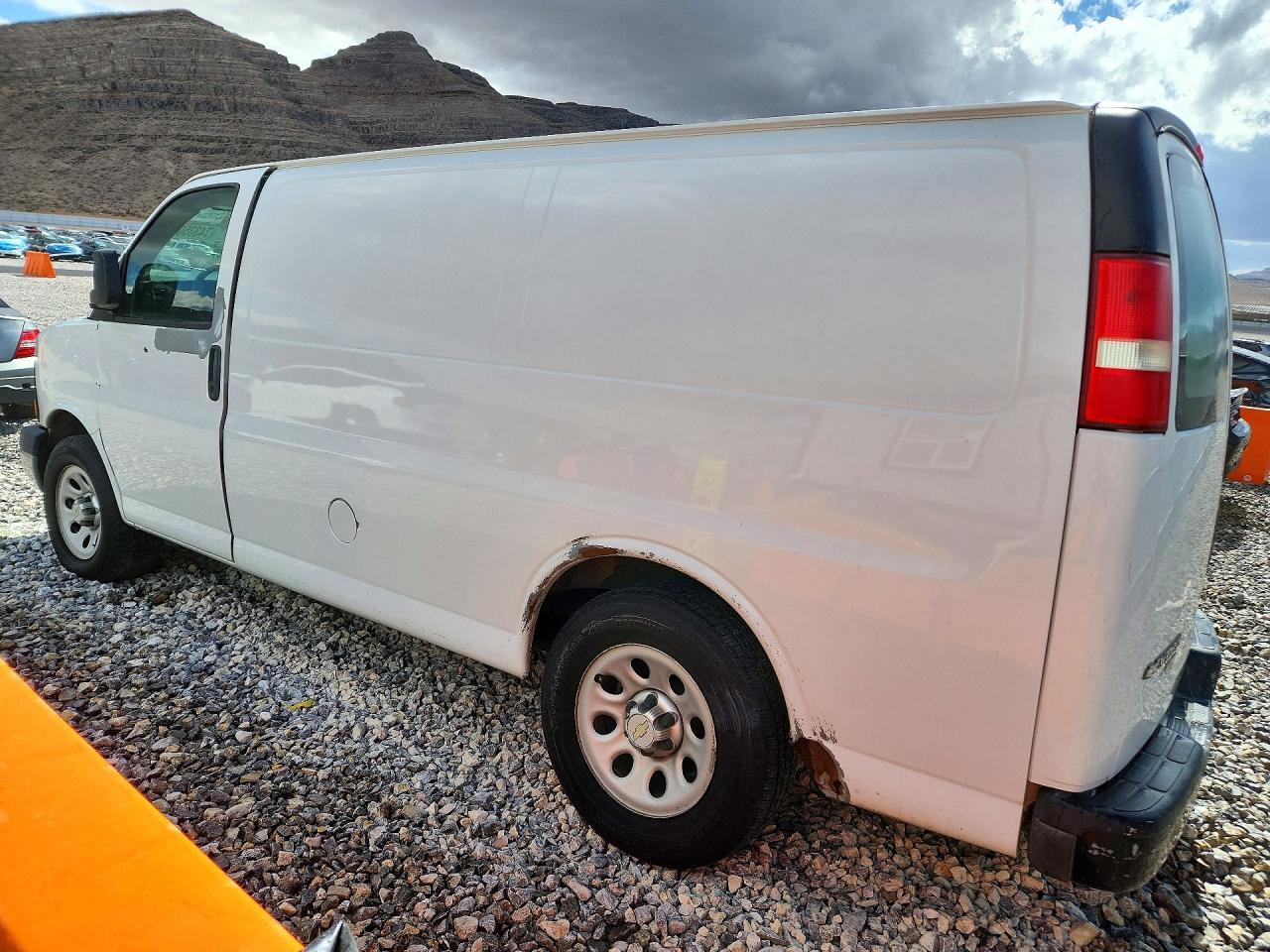 2012 Chevrolet Express 15 - Delivery Van - Image 2