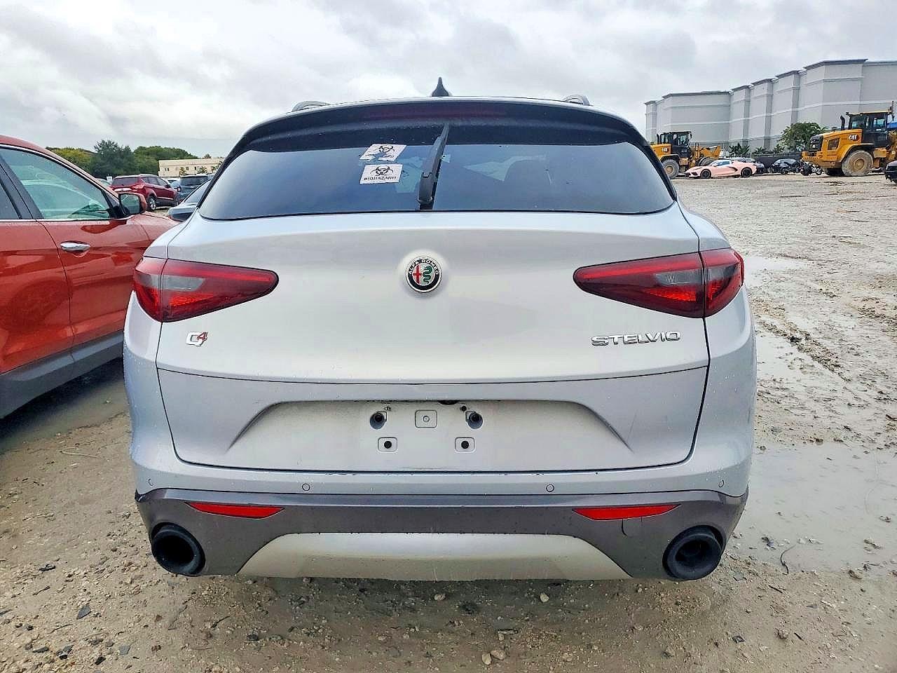 2022 Alfa Romeo Stelvio Ti - Image 6