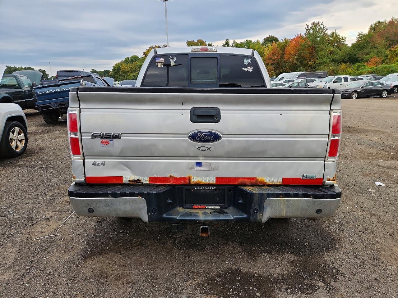 2010 Ford F150 Supercrew - Image 6