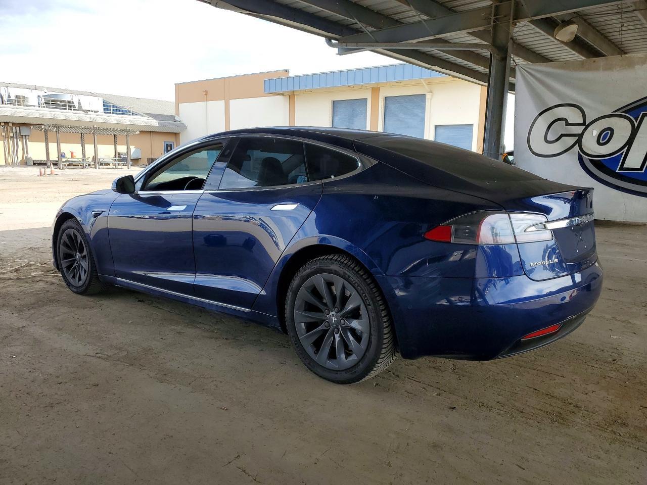 2018 Tesla Model S - Image 2