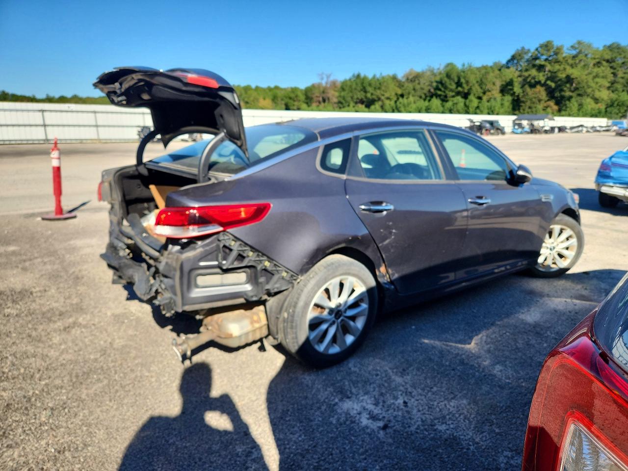 2017 Kia Optima Lx - Фото 3