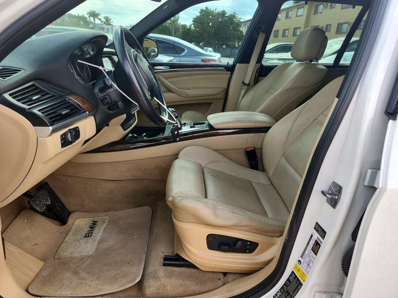 2012 BMW X5 xDrive50I - Image 7