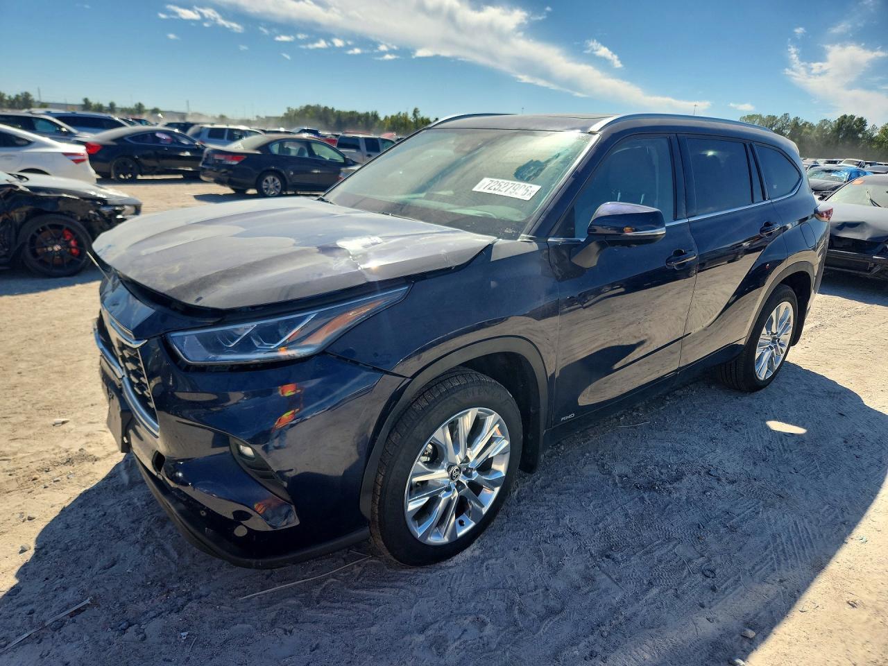 2026 Toyota Highlander Hybrid Limited