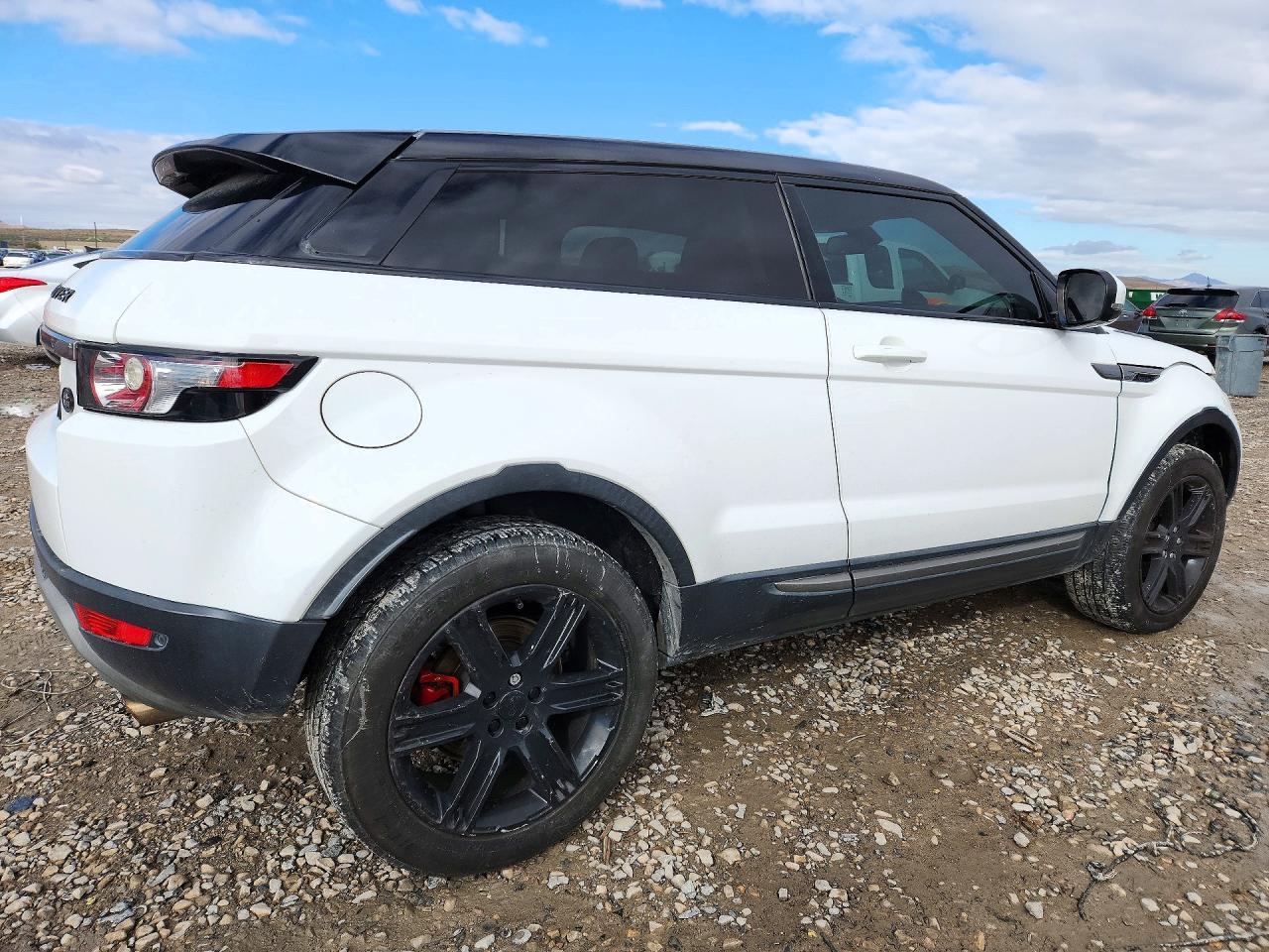 2013 Land Rover Range Rover Evoque Pure Plus - Image 3