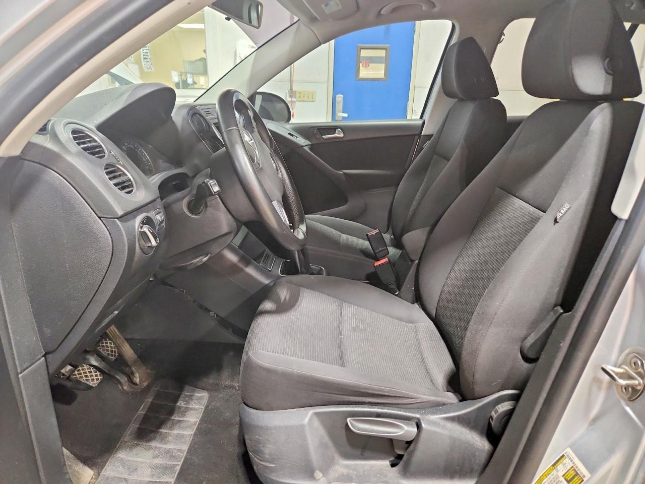 2014 Volkswagen Tiguan S - Image 7