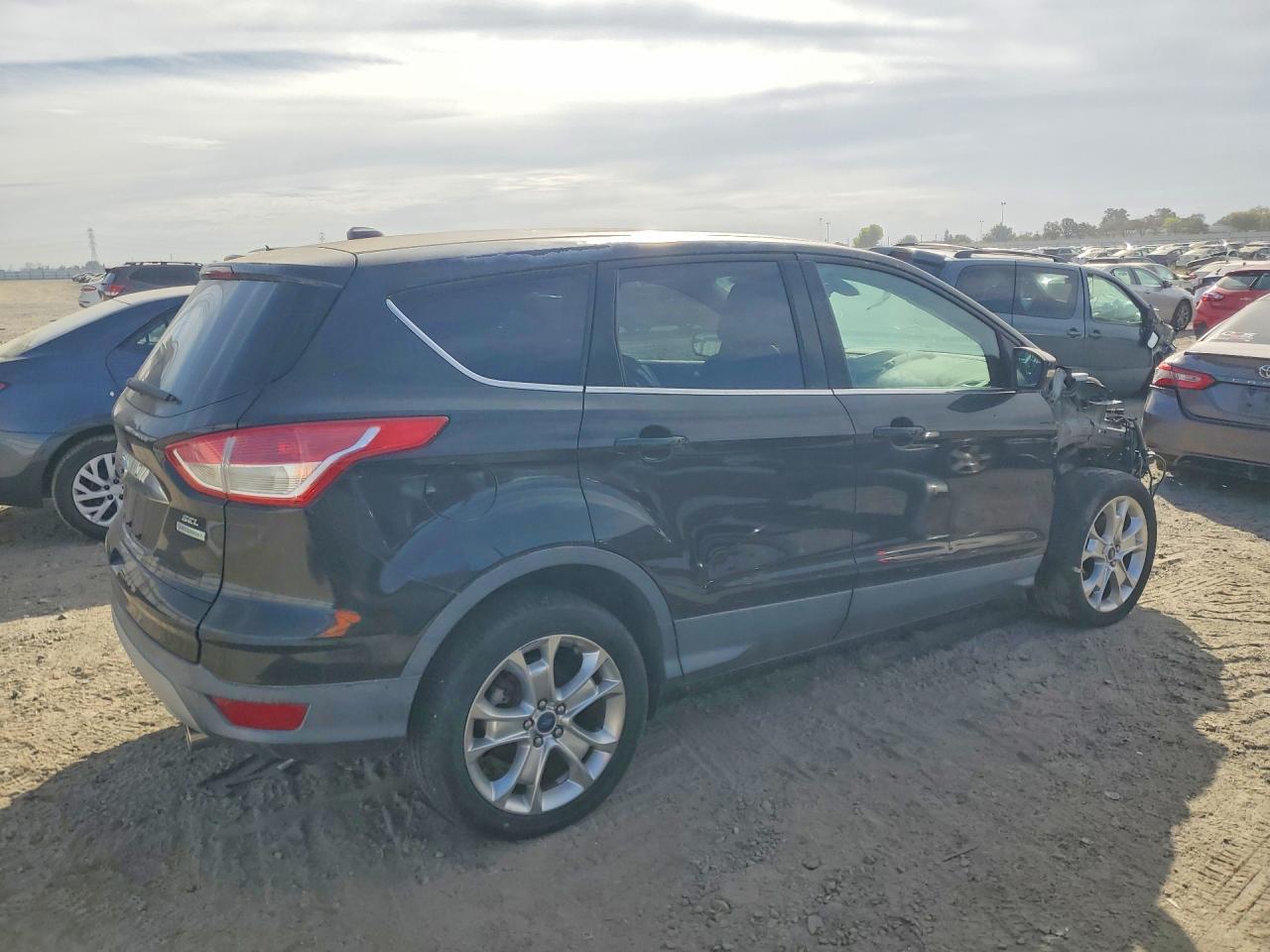 2013 Ford Escape Sel - Фото 3