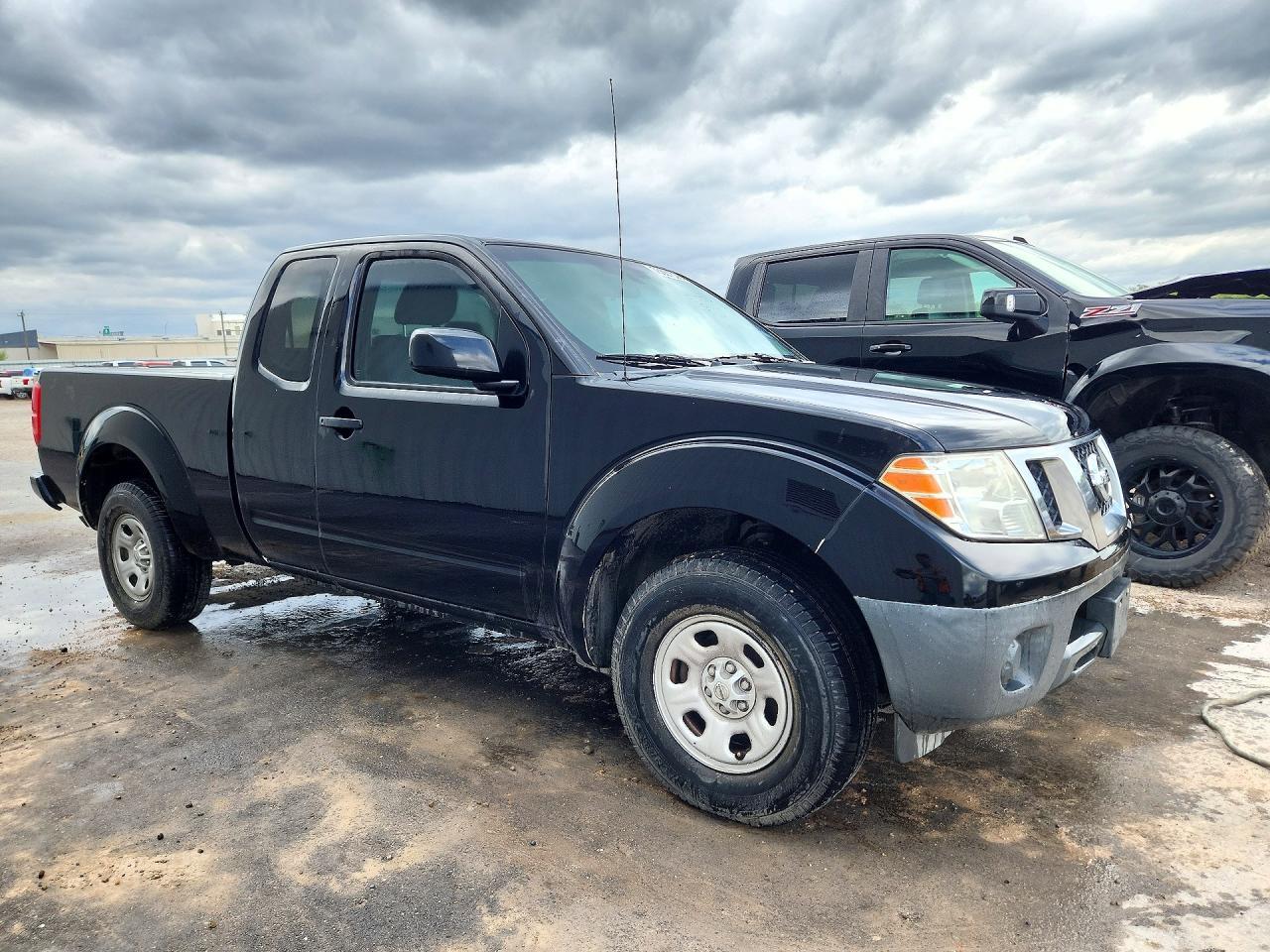 2017 Nissan Frontier S - Фото 4